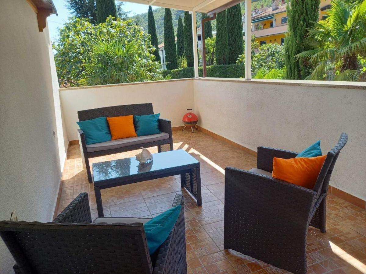 Apartments Lorinda Moscenicka Draga Room photo